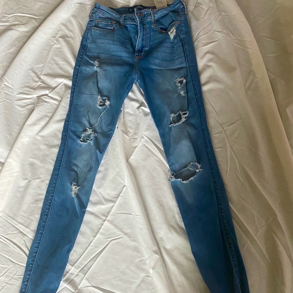 High rise Hollister skinny jeans